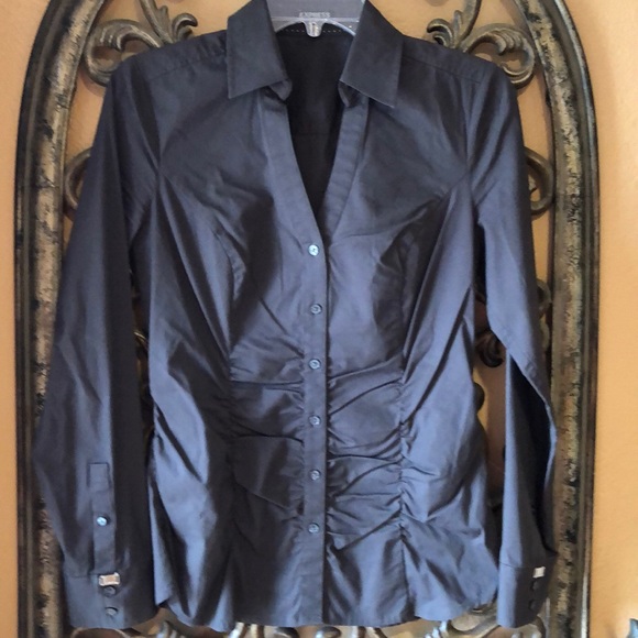 Express Tops - Express Women’s Essential Stretch Button-down